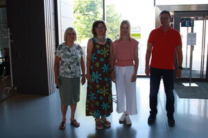 Bild vergr&ouml;&szlig;ern: 22072022_VerabschiedungAVDual_Lehrer_Begleiter1