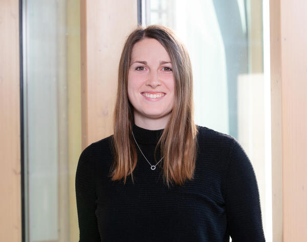 Bild vergr&ouml;&szlig;ern: AVdual Begleitung Nicole Wegen